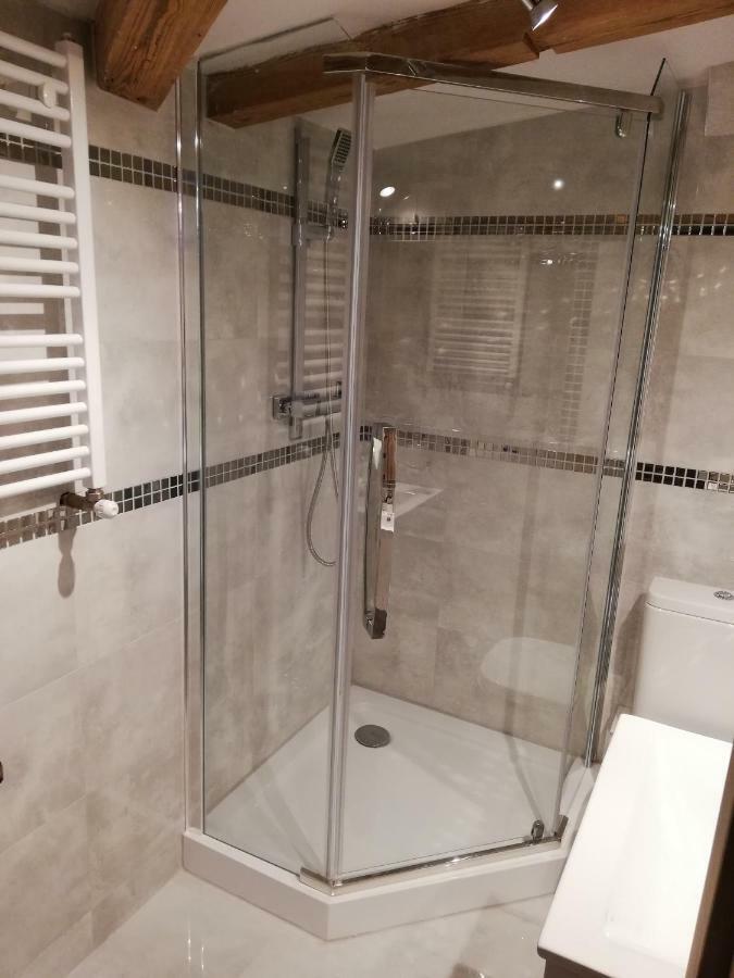 Apartament Tower Μπίντγκοστς Εξωτερικό φωτογραφία
